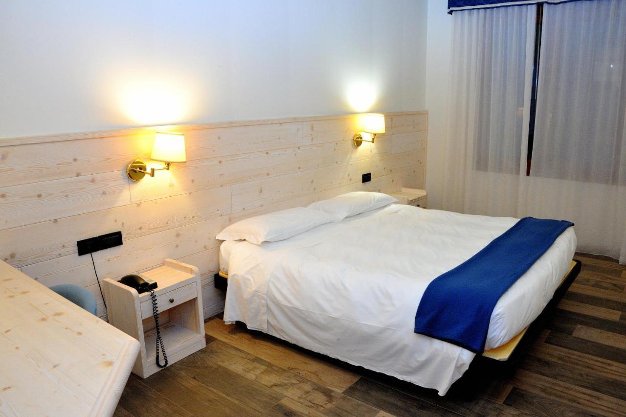 Hotel Damodoro Порденоне Екстер'єр фото
